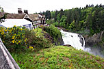 3 Hotel And Top Of Falls