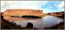 River bend near Dewey Bridge panorama.